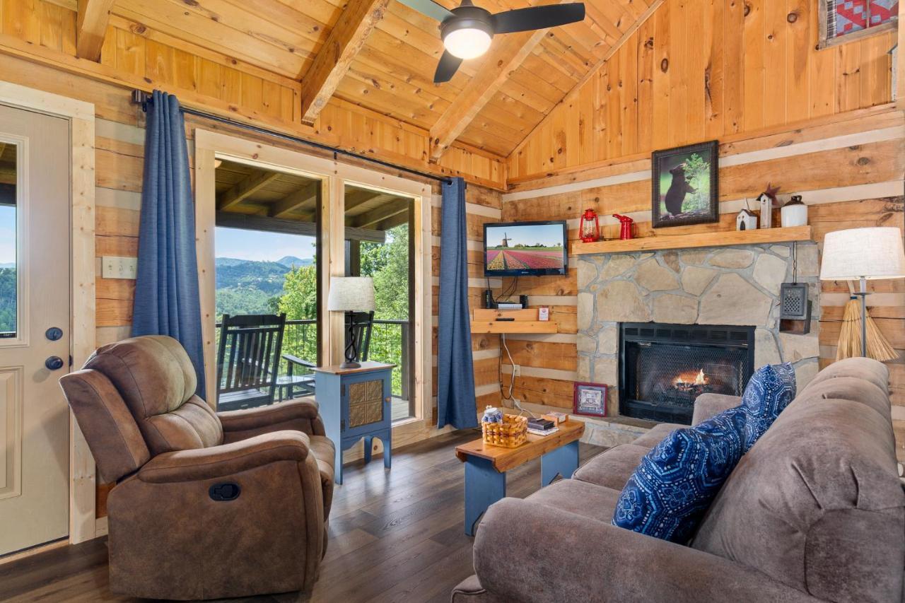 Nestled Inn McCookville Esterno foto
