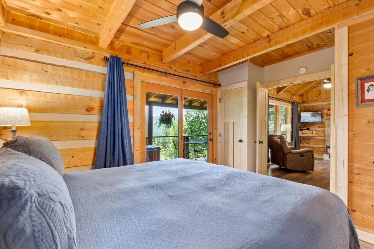 Nestled Inn McCookville Esterno foto