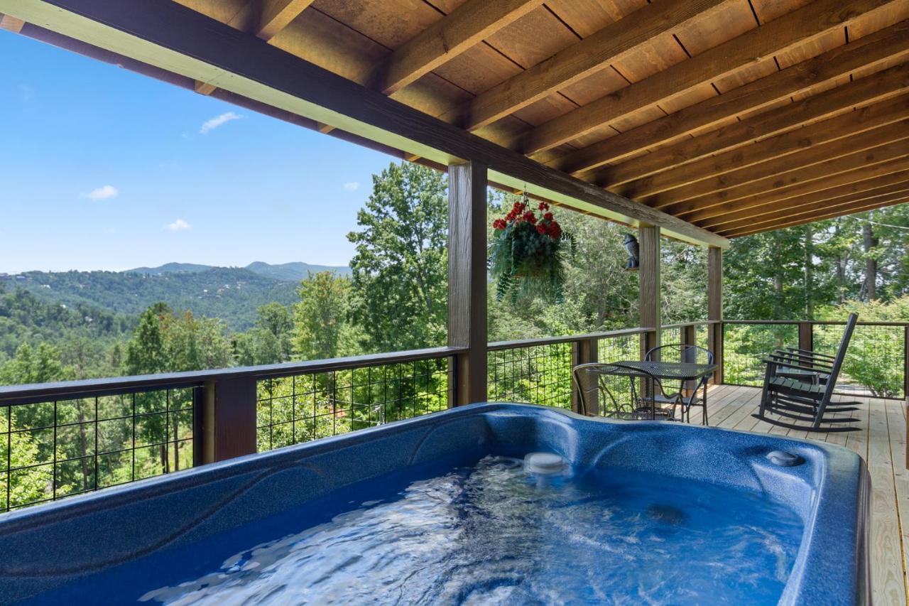 Nestled Inn McCookville Esterno foto